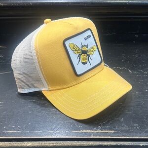 Queen Yellow Bee Patch Women's Hat